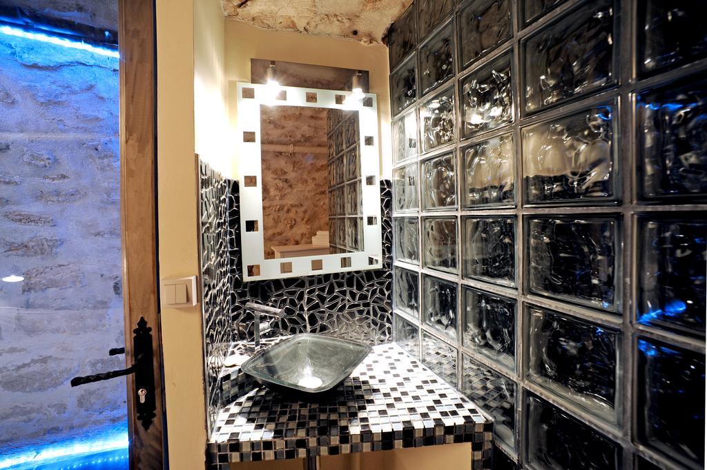 Unique Loft Apartment In Le Marais Paris Ngoại thất bức ảnh