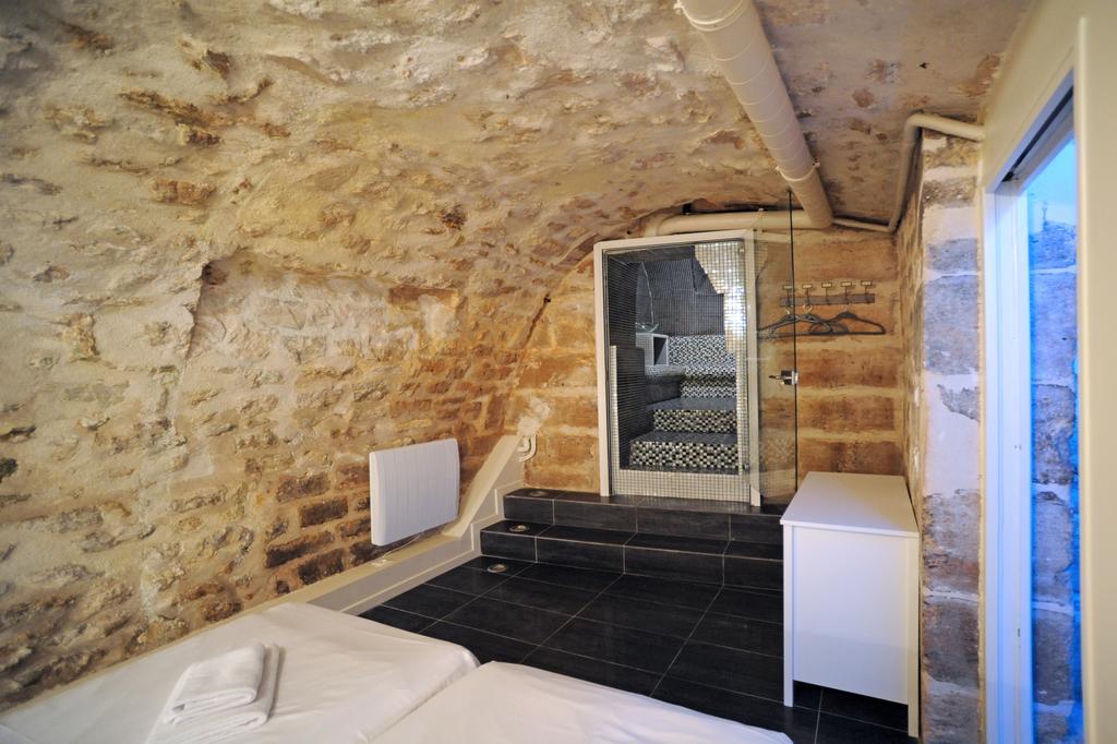 Unique Loft Apartment In Le Marais Paris Ngoại thất bức ảnh