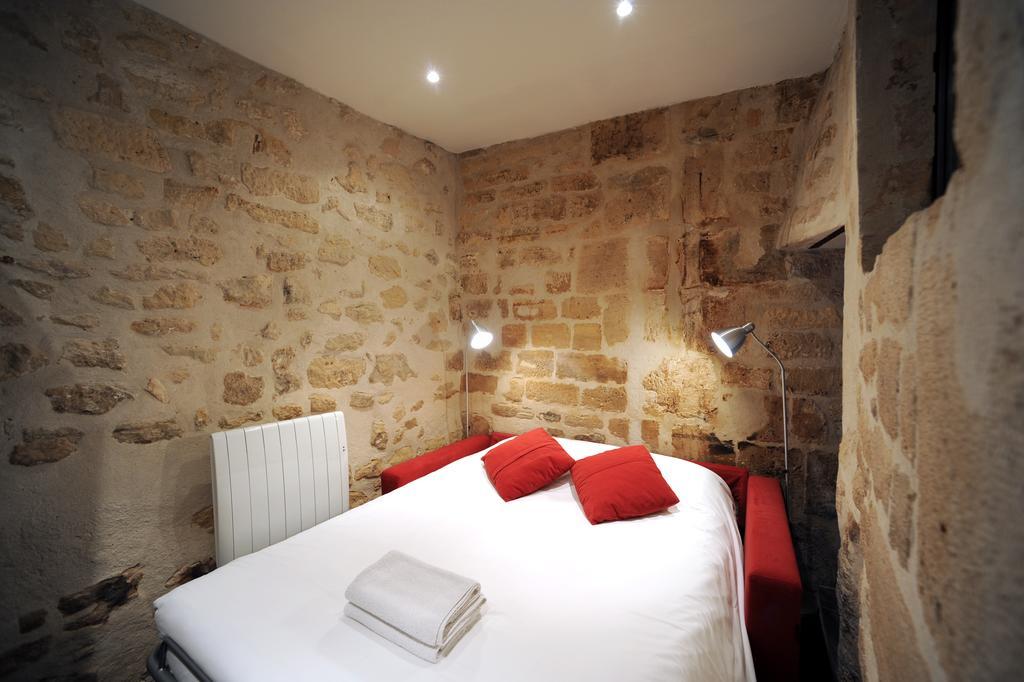 Unique Loft Apartment In Le Marais Paris Ngoại thất bức ảnh